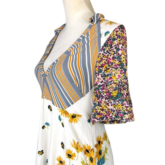 Free People Mix It Up Mixed Floral Print V-neck Babydoll Mini Dress *UPCYCLED* - Picture 5 of 14